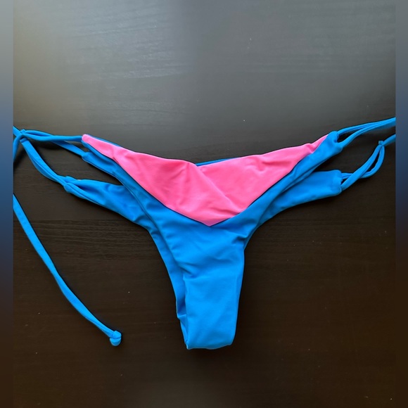 CAMI AND JAX Elizabeth Bikini Bottom in Blue Cina & Fuschia Side Tie size Large - Picture 6 of 7